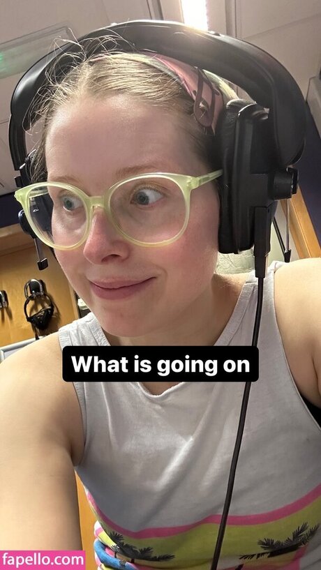 Jessie Cave アダルトスター 写真