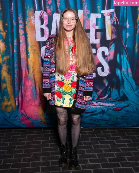 Jessie Cave ポルノスター 写真