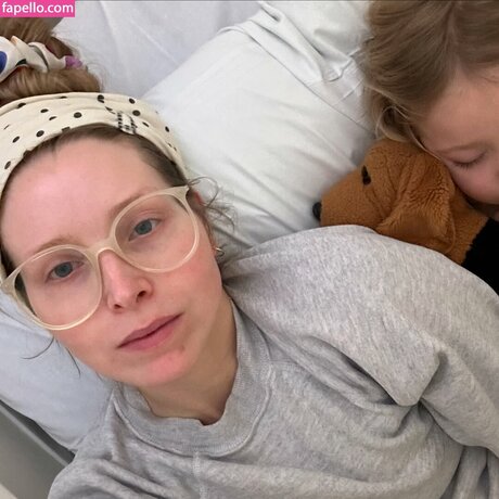 Jessie Cave 素敵なスター 写真