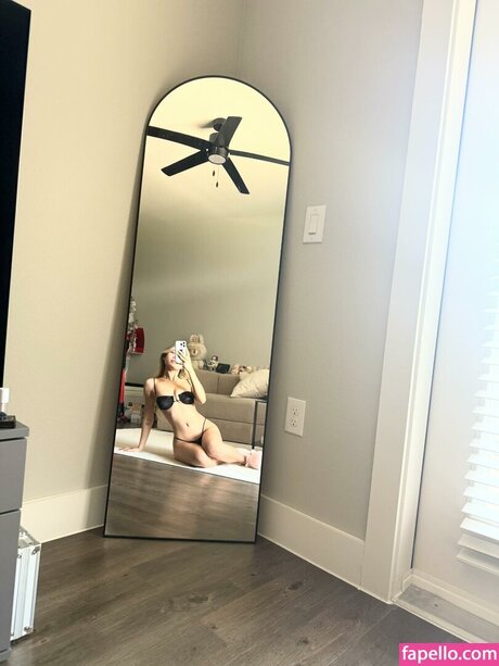 Celia Tran 素敵なスター 画像