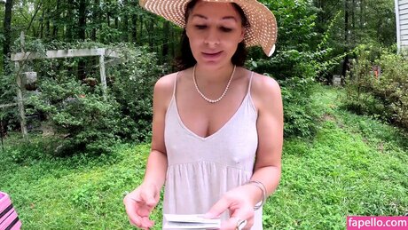 Getting Grounded With Jenna ポルノモデル 画像
