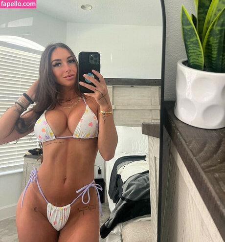 Jjjjennaa top profile image