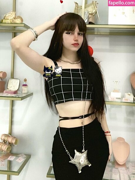 nameluaa セックス女優 画像