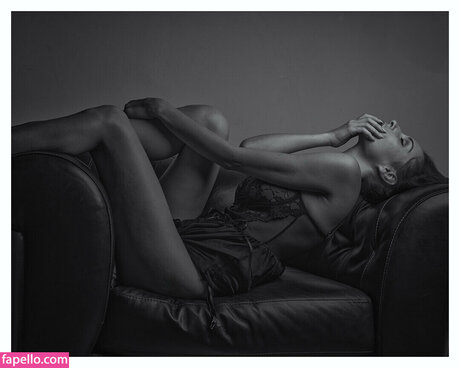 Ksenia Wegner ヌードモデル 写真
