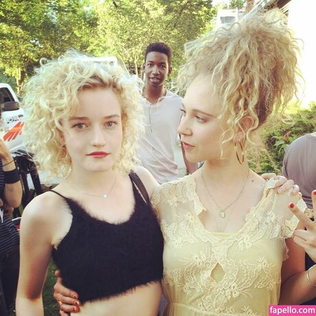 Juliagarner 高品質女優 写真