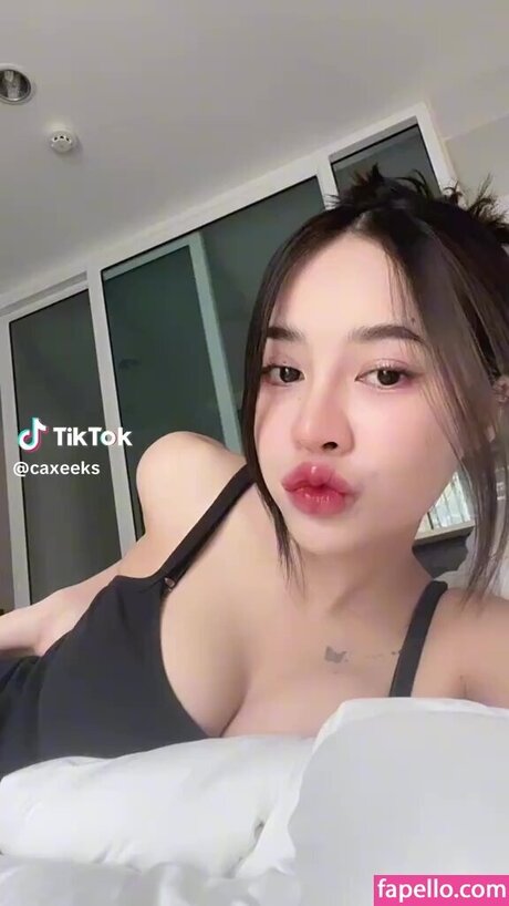 caxeks 素敵なポルノスター 写真