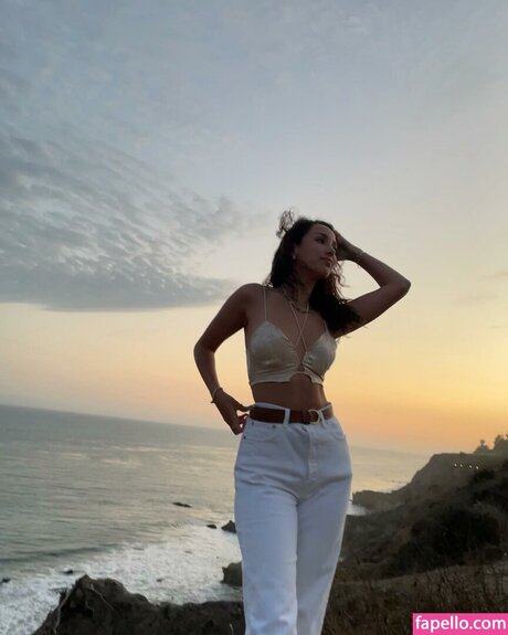 Micaela Caballero ホットなスター 写真