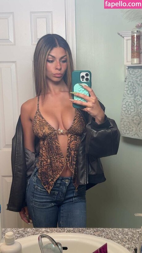 Julia Carrano 素敵なスター 写真
