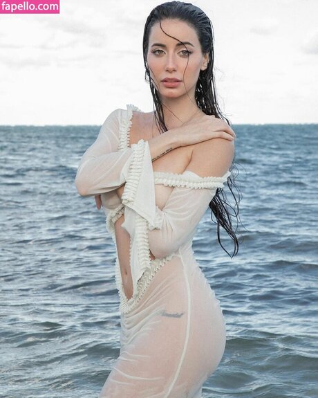 Nataly Pagano 美しいモデル 写真