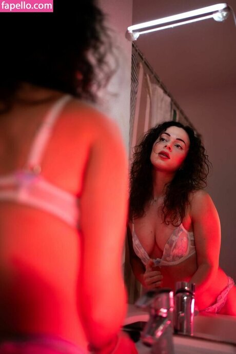 manoninthesun セクシー女優 写真