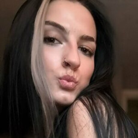 Ava Dawn ポルノスター 美しい 写真