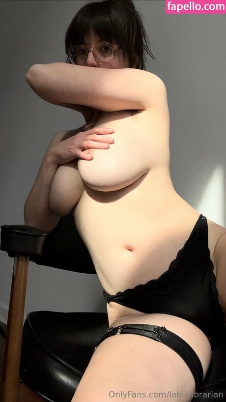 Labia Librarian 完璧なスター 画像