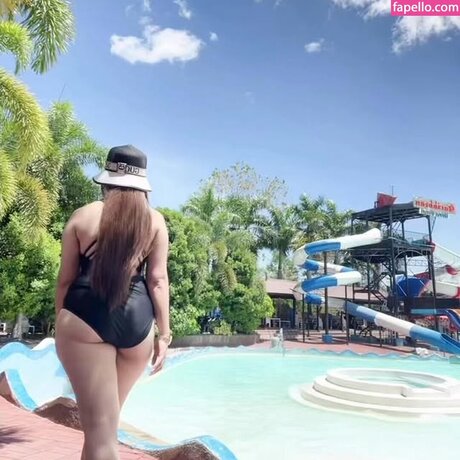POVティーンOnlyFans セクシーヌード 画像
