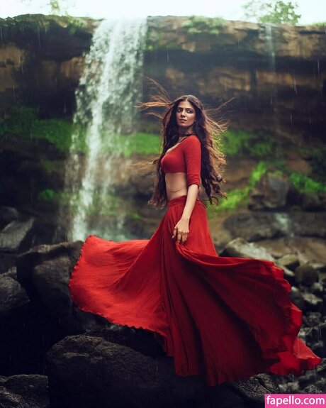 Malavika Mohanan ポルノスター ベスト 画像