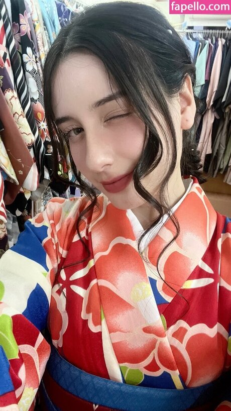 Lilyshibe ヌードモデル 画像