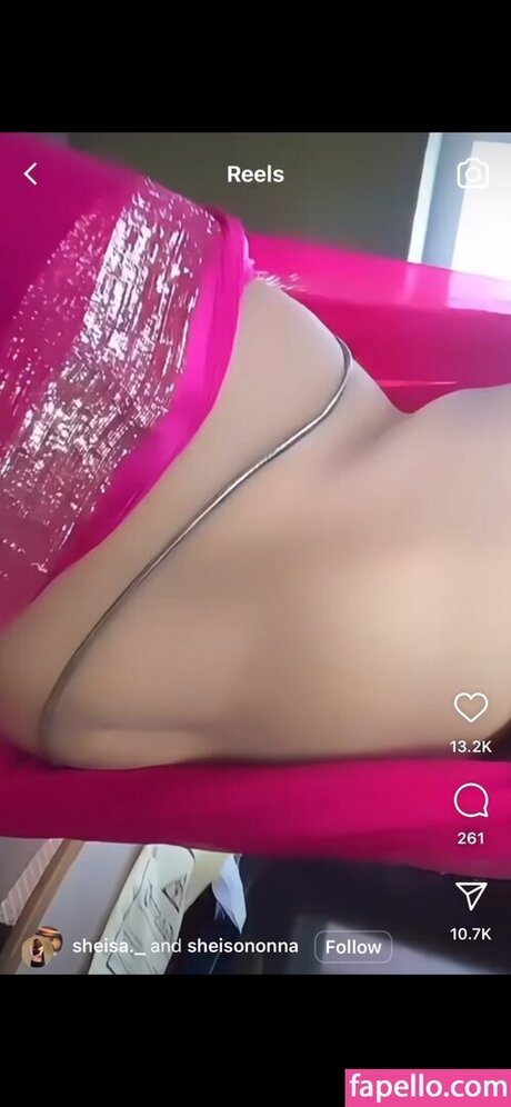 Toned Belly アートモデル 写真