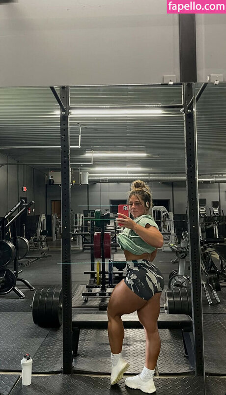 Kaitlinn kfit 独占スター 写真