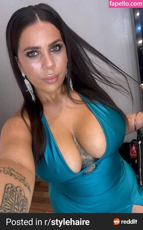 iamsofispicy セクシーなスター 画像