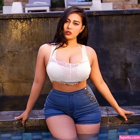 Niez ka セックス女優 写真