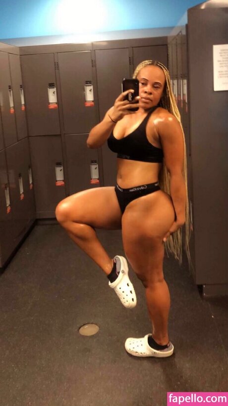 iamcassfit ポルノスター ホット 写真