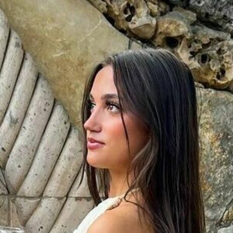 Katie Thompson スター 画像