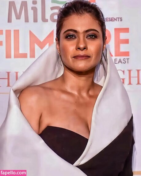Kajol Devgn ヌードモデル 写真