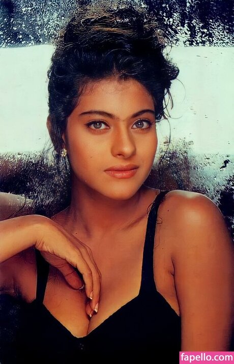 Kajol Devgn ポルノスター 写真