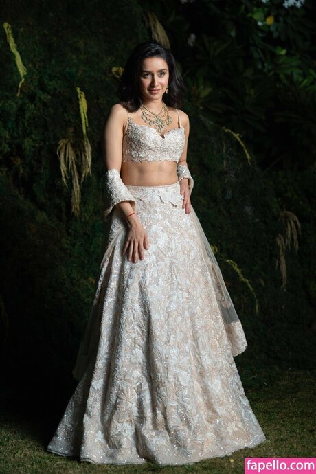 Shraddha Kapoor セクシーなスター ギャラリー