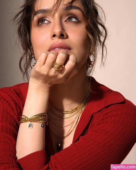 Shraddha Kapoor ポルノスター 高品質 写真
