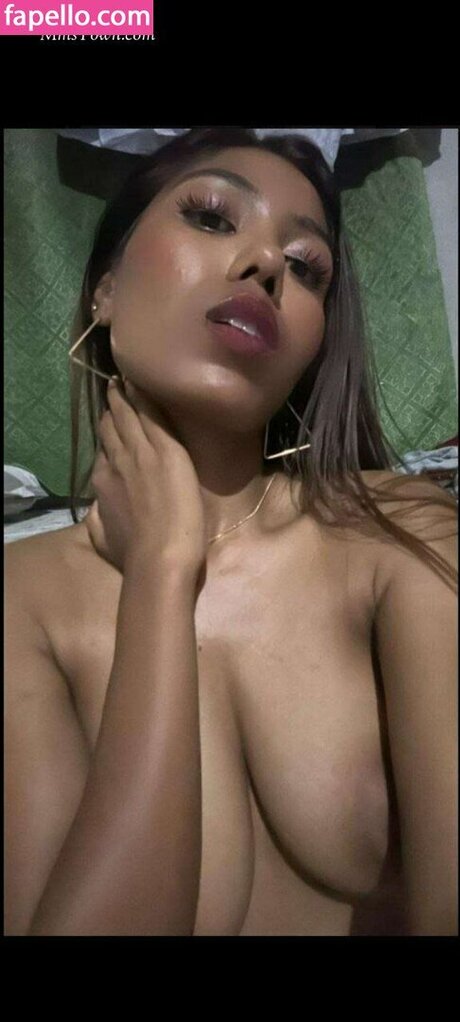 Reya Ghosh 美しいスター 画像