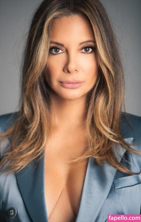 Alex Meneses アダルト女優 写真