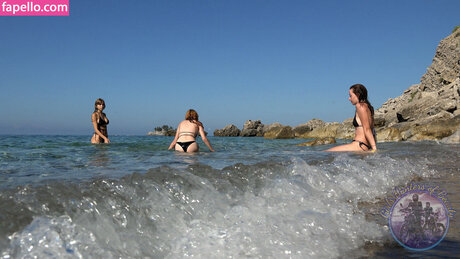 Girls HuntersBeauty 裸のポルノスター 写真