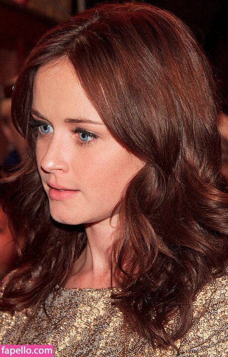 Alexis Bledel ポルノスター 画像