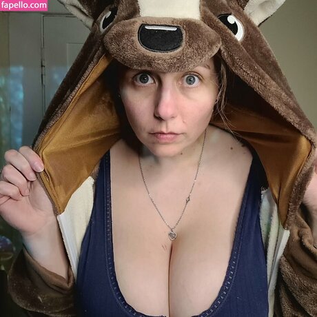Bayesia Nash セクシー女優 写真