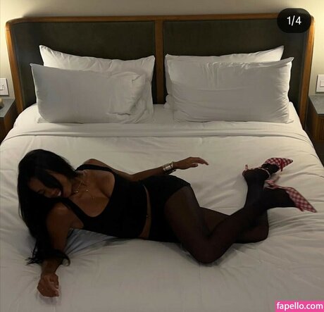Taylore Rae アートモデル 画像