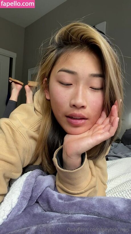 peytonnori ヌードモデル 写真