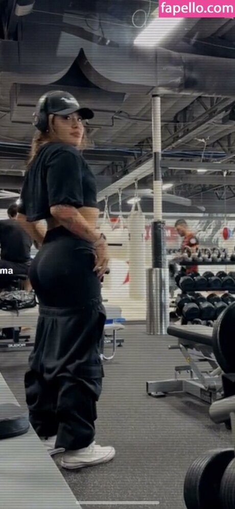 Tracy Cortez ヌードモデル 画像