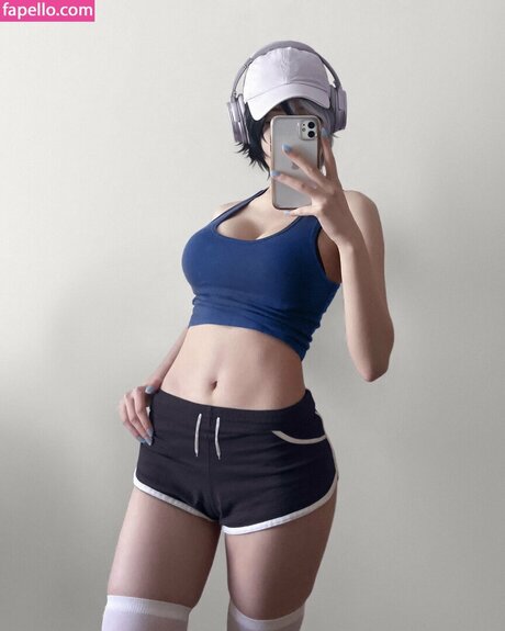 Timuko ポルノスター セクシー 写真