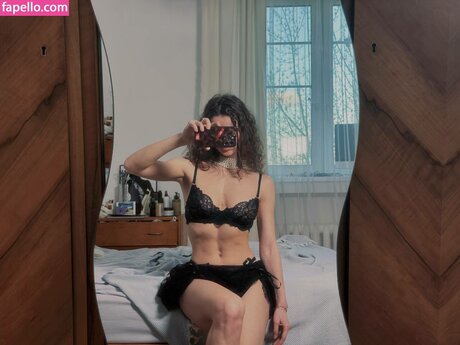Tatyana Luzgina ポルノスター ヌード 写真