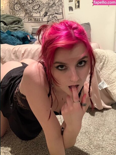 Msvioletvixxen スター xxx 画像