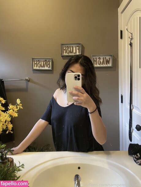 Samantha Salonga ポルノスター アダルト 画像