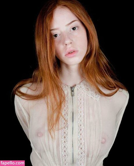Lily Newmark HD女優 写真