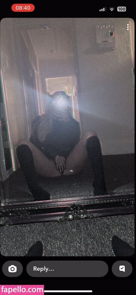 Charlie Amber Blueeyedboo top profile image