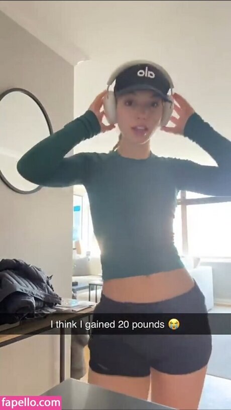 プッシータトゥーOnlyFans ホット 画像