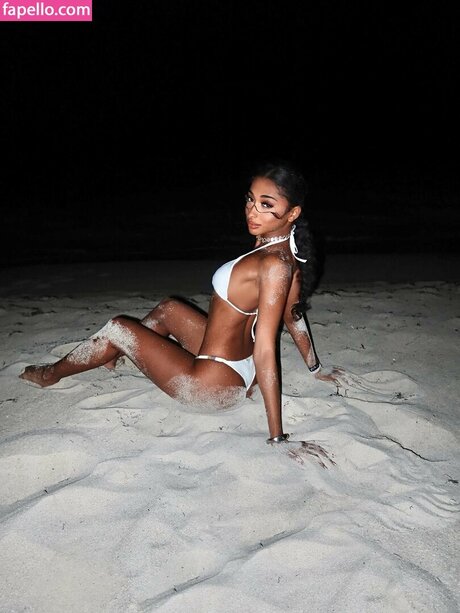 Jaya Araye Williams 素敵なモデル 画像