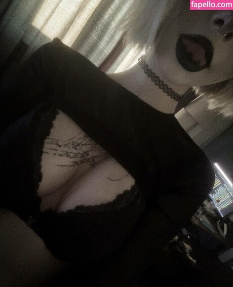 Paradoxy 美しいポルノスター 写真