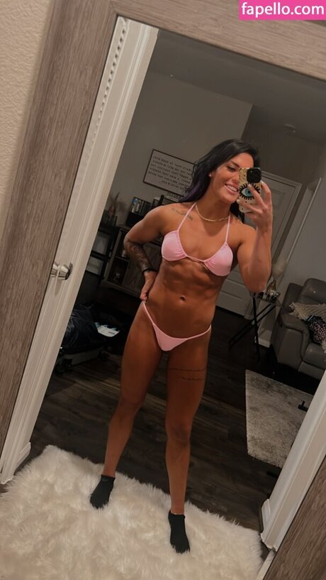 Tessa Blanchard ヌード女優 ギャラリー