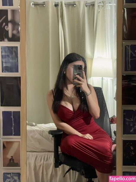 休暇OnlyFans ホットセクシー 画像