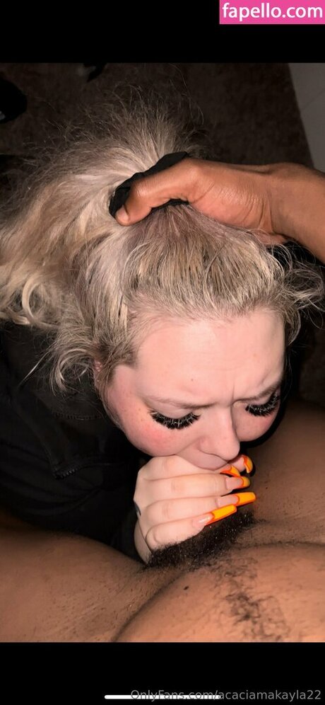 Acacia Makayla xxx女優 写真