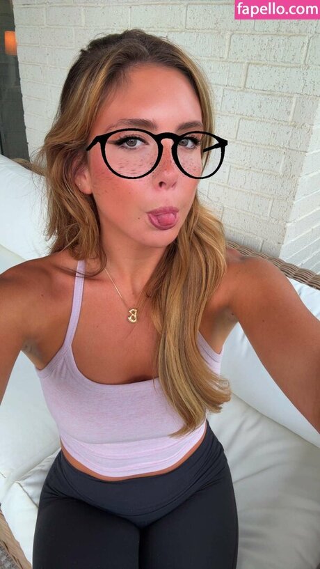Madison Humphrey ポルノスター 画像